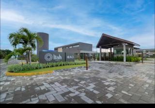 Itah Residence, 2 bedrooms, 2 garages and sand at your feet 204B - 2