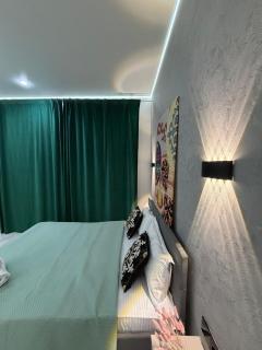 Studio For Couples - 9