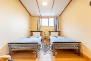 Kurow Escapes - Holiday Home - 2