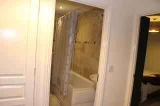 4 Bedroom house, Parking, Wi-Fi, Near Town Centre - 4