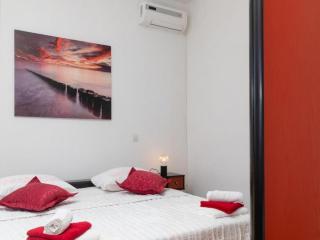 Apartment Villa Andro - Three Bedroom Apartment with Terrace and Sea View - 1