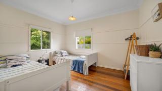 Kings Beach Cottage - 1