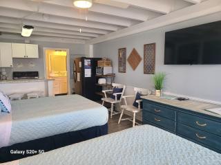 Fontainebleau Terrace #303 - 6