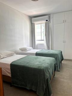 Newly renovated apartment just steps from the sea - 8