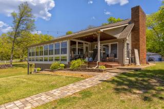 Waterfront Retreat with Hot Tub - 6