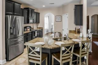 Cozy Retreat Patio Big Kitchen Fishing Nearby - 5