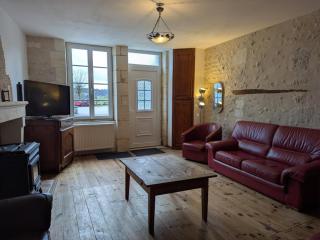 Maison avec Piscine Privative, Jardin, Billard et Proche des Plus Beaux Villages de France - FR-1-653-243 - 1