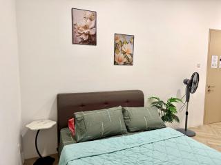 Upton Studio 2 pax Kuching City - 1