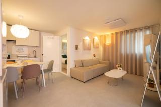 Stay Young #3 Rooms # 5 Beds # Line 2 Line 5 Yeongdeungpo-gu Office Station #Hongdae # Yeouido - 7