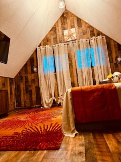 Cozy Cabin - 7