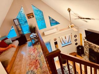 Cozy Cabin - 3
