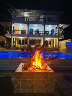 Aina Hannah Family Resort - 1