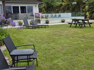 TuiGlen lakeside apartment - 5