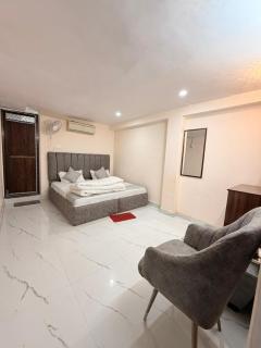 Ravish P Guest House - 0