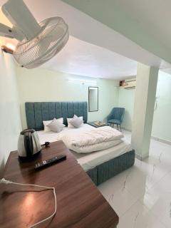 Ravish P Guest House - 8