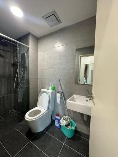 Meta Residence, lux soho Seri Kembangan beside MRT and Farm In The City, atsmofera, - 2