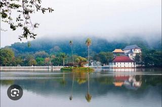 Kandy , Sri lanka - 5