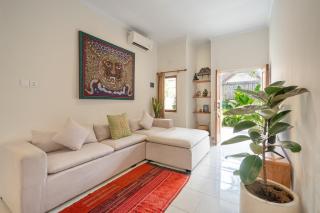 Private 2 Bedrooms Villa - Babakan - Free Wi-fi & Parking - 8
