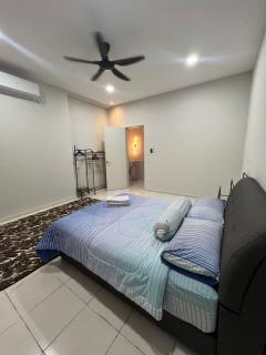 Aurelia Homestay - 3