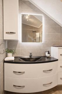 Modern seafront cabin with sauna 8 mins to Leknes - Storeidet - 1