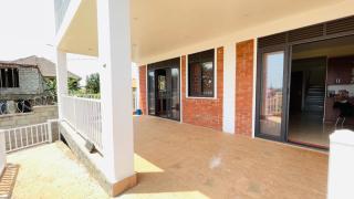 Moppis White Home - 4