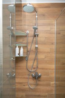 Spacious 2BR Apartment with Fantastic View - Perfect for Families & Long Stays - 8