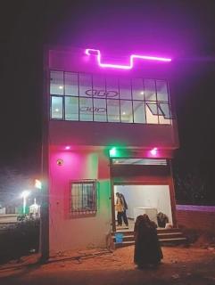 Hotel manmohan - 1