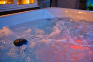 Finest Retreats - Toblerone Lodge - 8