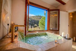 XUQ Hotels Alaxara - 9