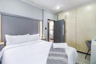 Patimo Opulent Accommodation -Pretoria Mayville,Gezina - 4