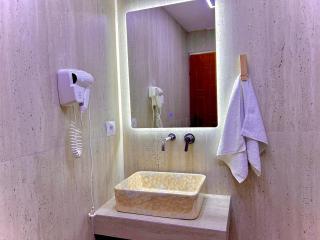 Guesthouse Dollomaja Ksamil - 1