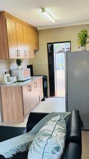 Tshepang Modern Suites Secunda - 5