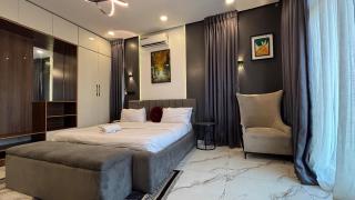 Relaxing 2-bedroom Escape - 5