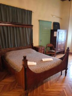 BOLOGNA CENTRO - DUE TORRI PALACE H - Rooms and suites - 1