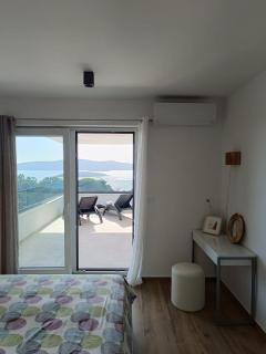 Villa Pergosa near Medulin for 8 persons with 38 m2 pool, sea view - only 200 meters from beach - 5