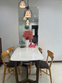 Hana 1BR Apartment at HaDo Centrosa - 2