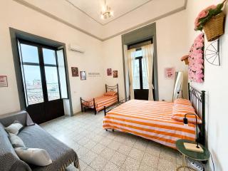 TocToc Apartment - Big Apartment with Two Rooms in Center - Catania - 0