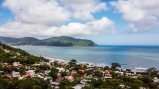 Chalé Lagarto com vista Mar Praia em meio a natureza, Florianópolis - 1