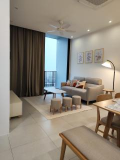 51st Residence at The Podium L12 - 3