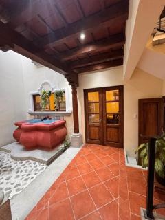 Beautiful 8-person Villa in Antigua with parking - 6