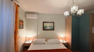Rooms Mirjana - Centre of Trogir - 6