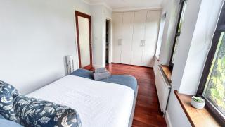 Fully Furnished 4-Bed, 3-Bath Home in Crouch End with Balcony and Parking near Alexandra Palace & Hornsey by Staylio London - 4