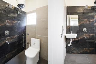 Hotel O V.K Deluxe Rooms - 5