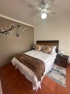 The Lake Villa 2 - 5