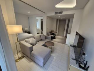 Beachfront Veranda Residence - 6