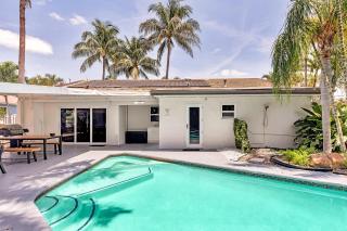 Private Jungle Pool Home - Arcade Games & Pool - 1