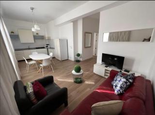 Modern Apartment with Pool in Bávaro Minutes from the Beach - Punta Cana - 4