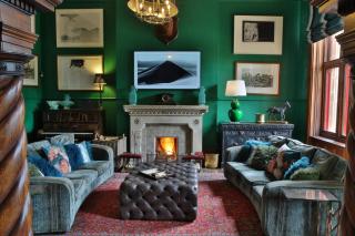 Tidswell Hall by Group Retreats - 4
