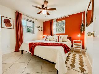 Gulf Getaway Largo - 2