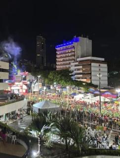 Apartamento de frente para o carnaval de Salvador - 0